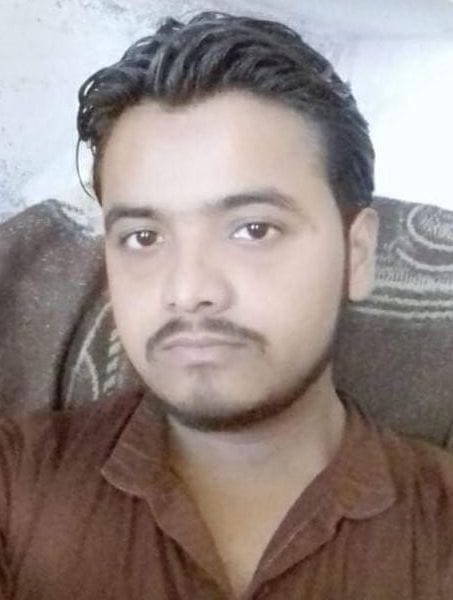 hardoi news,A young man going to his cousin's wedding dies in an accident