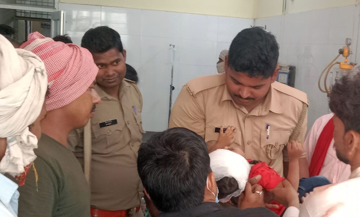 Car overturned due to locking of handle, four including couple injured