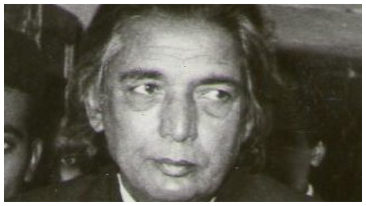 Famous poet-lyricist of the Hindi film industry Kaifi Azmi written his first Ghazal at the age of 11