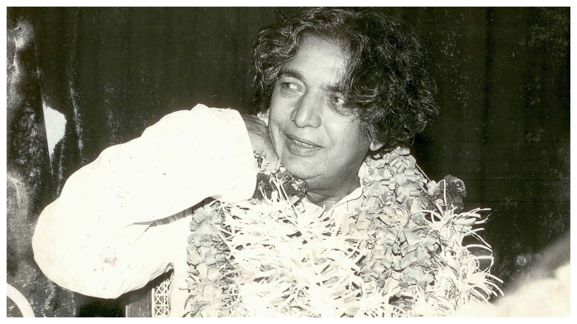 Kaifi azmi death anniversary know unknown facts about his career struggle and love story with shaukat azmi