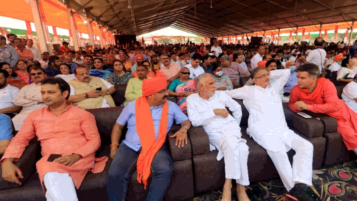 Jammu: After the recommendation of the Delimitation Commission, there is a ruckus to open the seats of POJK pain spread in the conference of the displaced