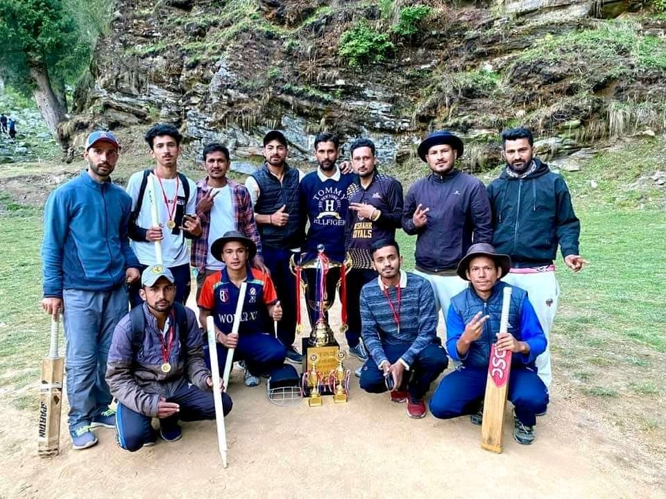 maid boys win cricket turnament