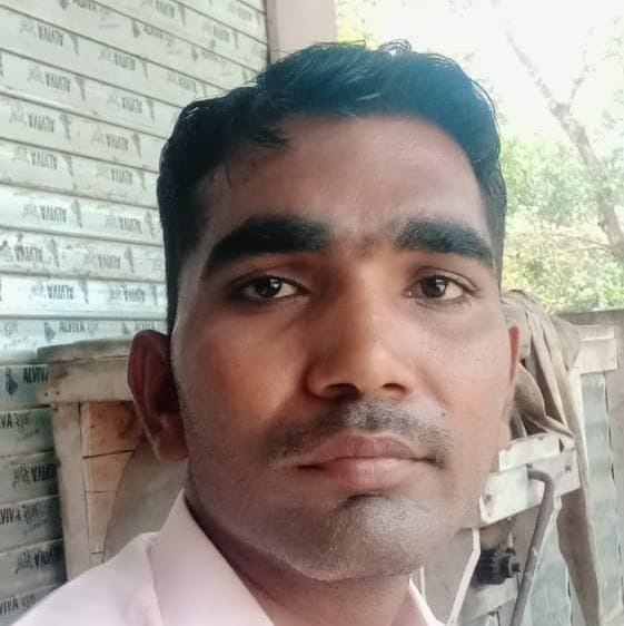 Youth dies after being buried under the rubble of a raw wall