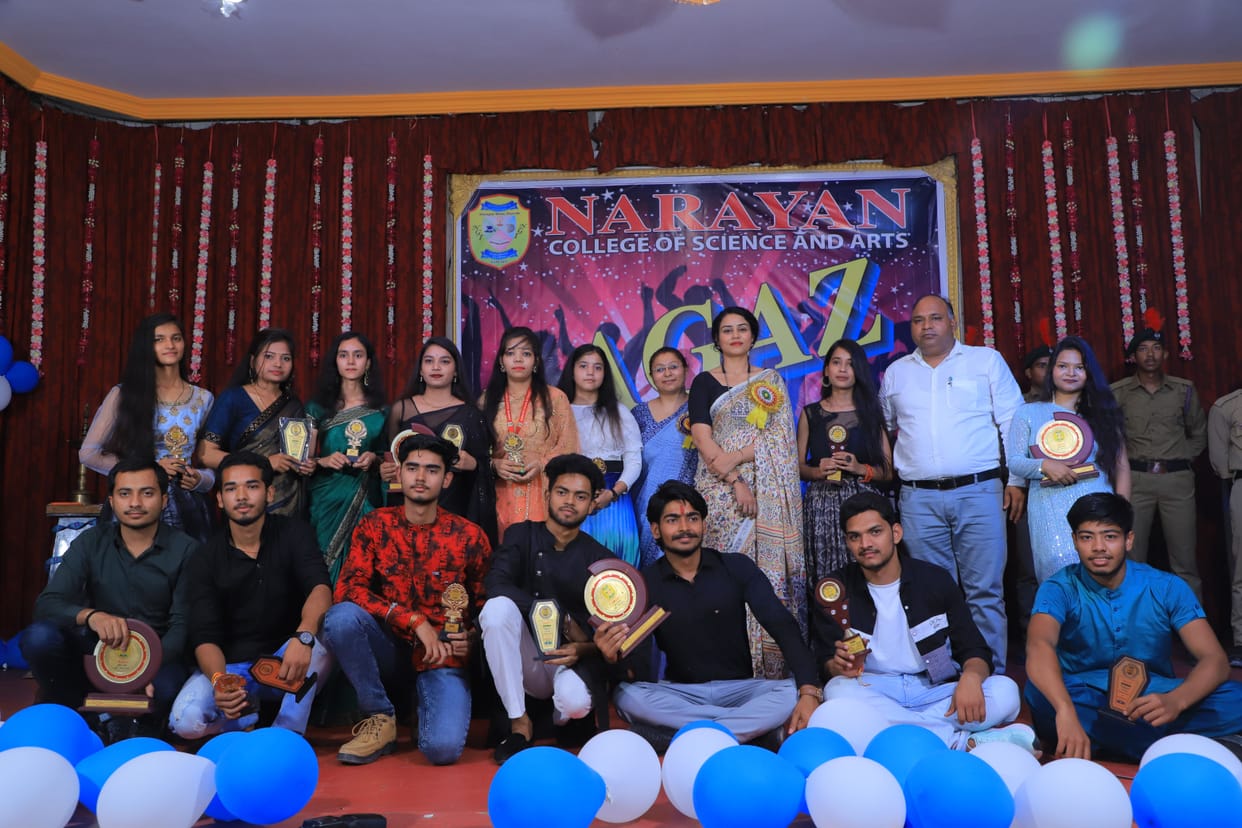 Miss Fresher Priyanshi Jane and Utkarsh elected Mr Fresher