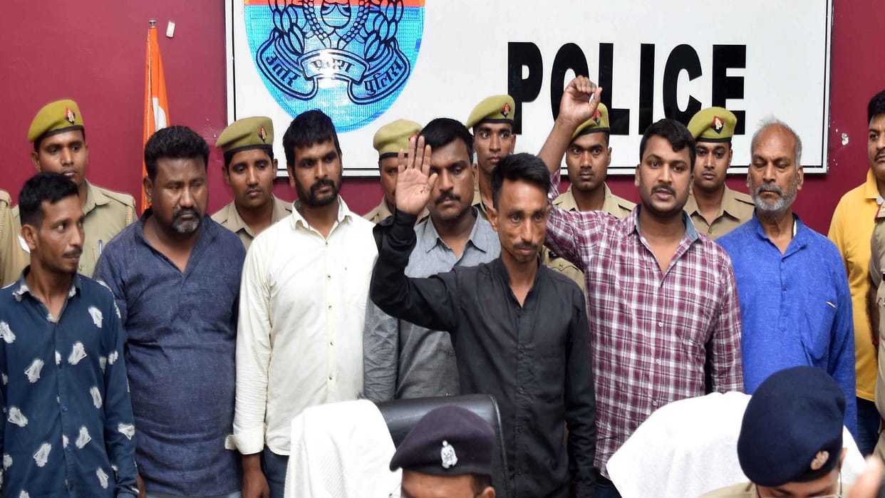 murder of BJP Booth President brother in Naini disclosed seven arrested including school manager