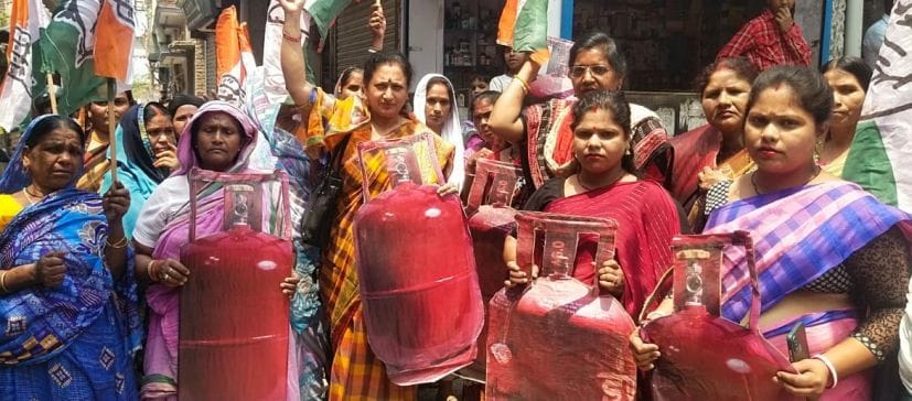Protest Against Lpg Price Hick