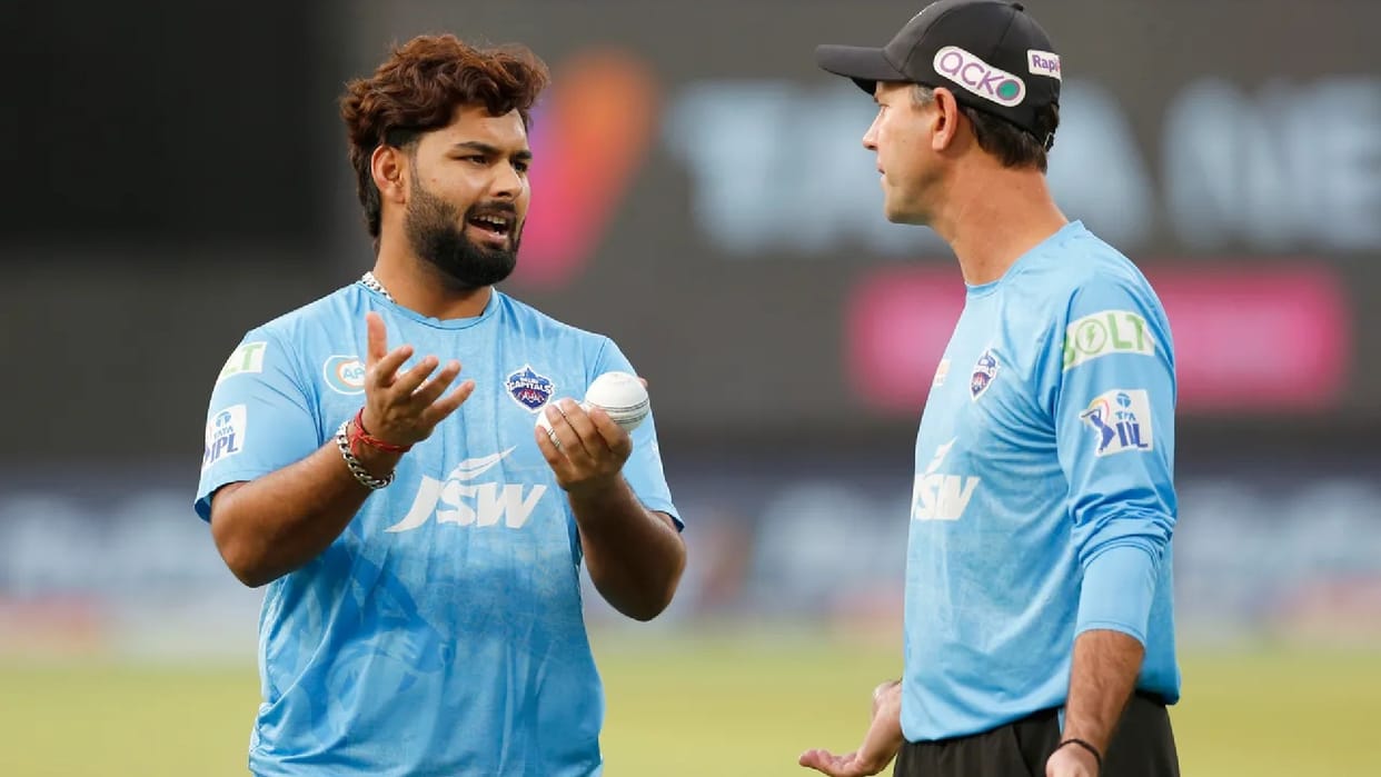 DC coach Ricky Ponting Said making judgment from outside is Easy backs Captain Rishabh Pant