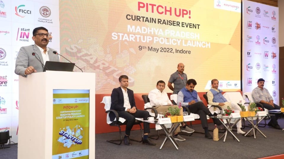 Indore: Minister Saklecha said in the conference of startup operators and investors - Startup policy will be a big step towards self-reliant India and MP