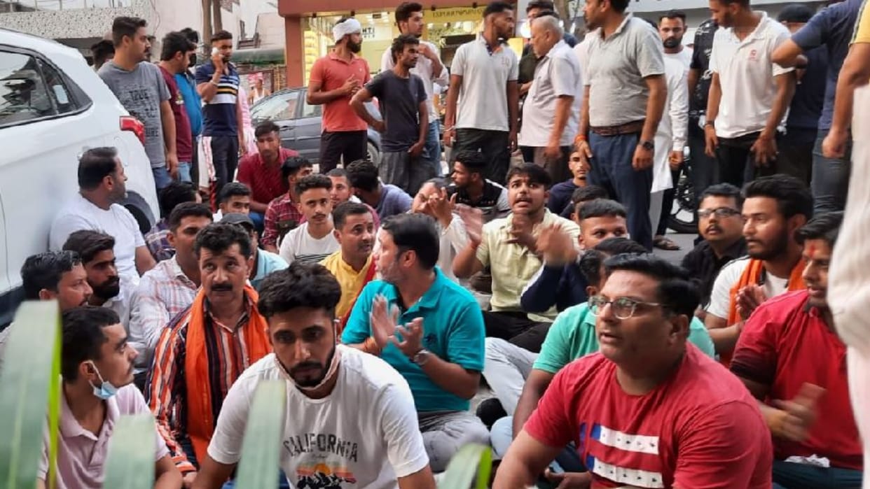 People protest against selling non-veg food on the name of Tulsi at a restaurant in Yamunanagar of Haryana