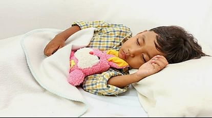 Health Tips: These 5 Symptoms of Child Weakness Know Tips To Take Care
