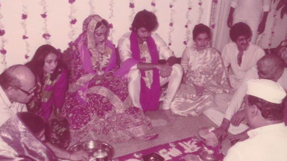 jug jugg jeeyo stars neetu kapoor anil kapoor varun dhawan share wedding photos