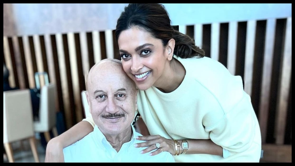 Anupam Kher Praised deepika for becoming a presenter at oscars 2023 shared old picture of actress