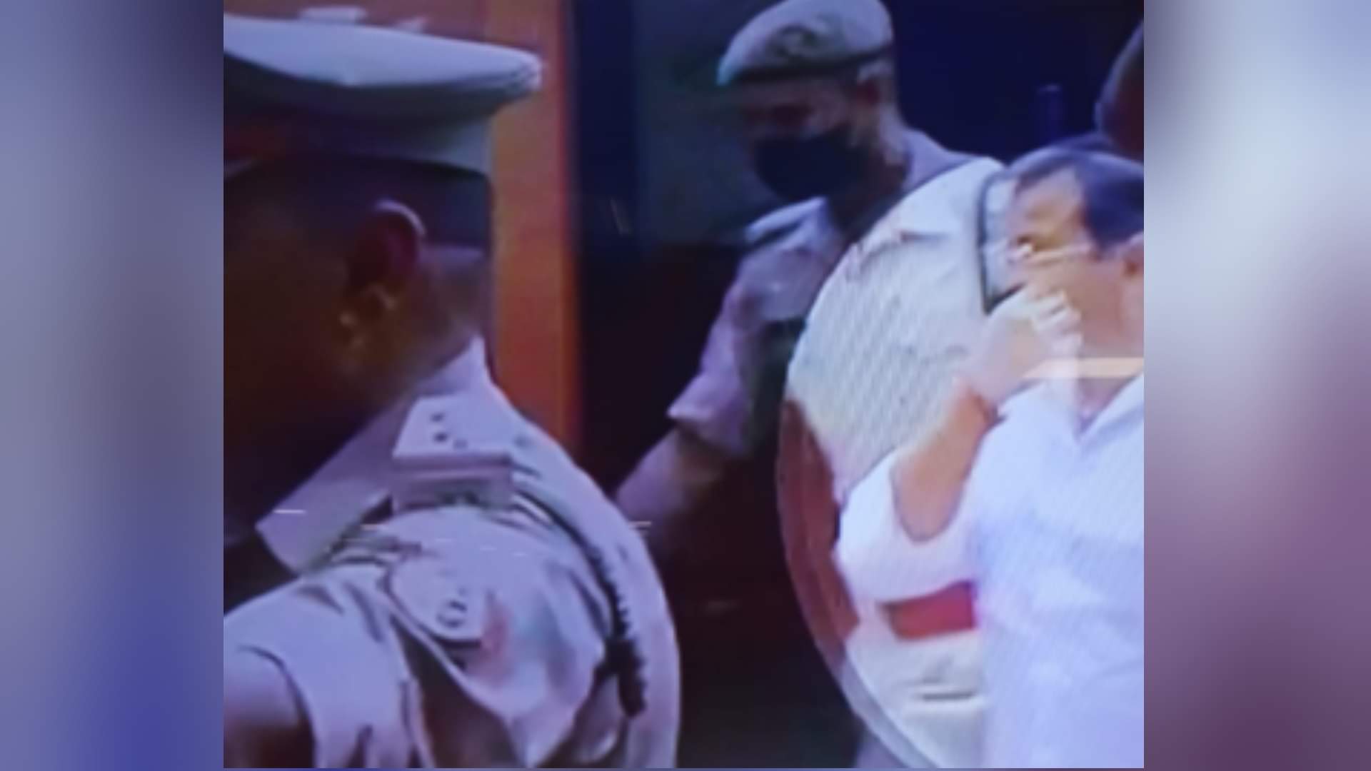 Lakhimpur kheri case main accused Ashish mishra while going to court show swag by touching moustache see photos