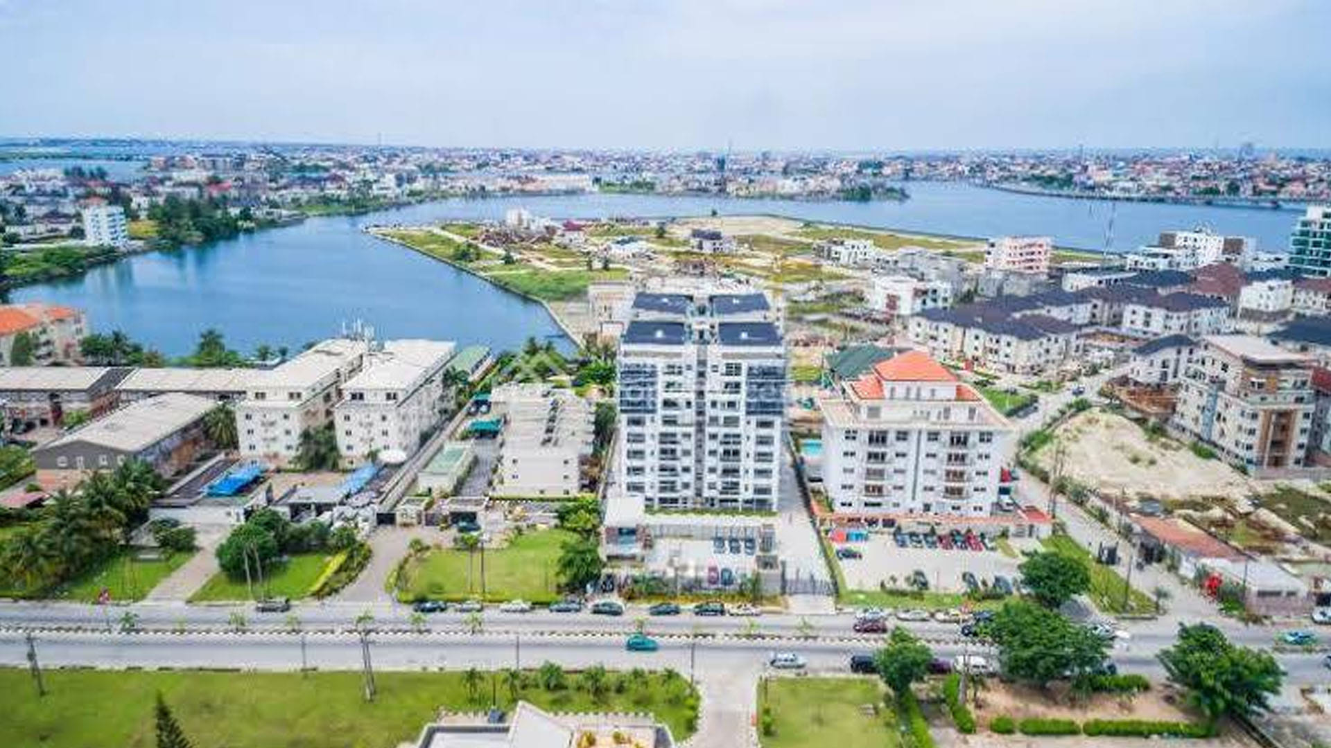 Banana Island Nigeria is Billionaire's Paradise Island Know Their House Prices News in Hindi