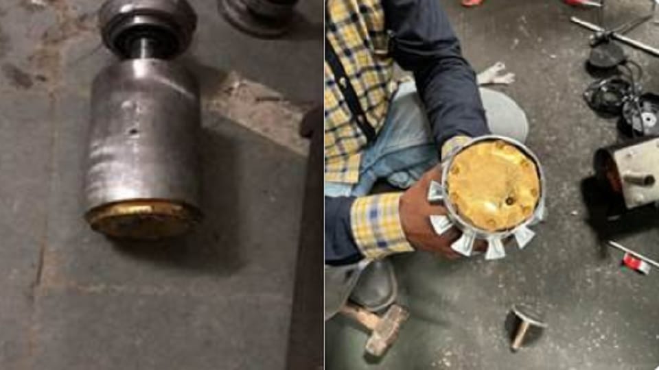 DRI foiled attempts of organised gold smuggling though air route by effecting two successive seizures in Lucknow,  Mumbai 