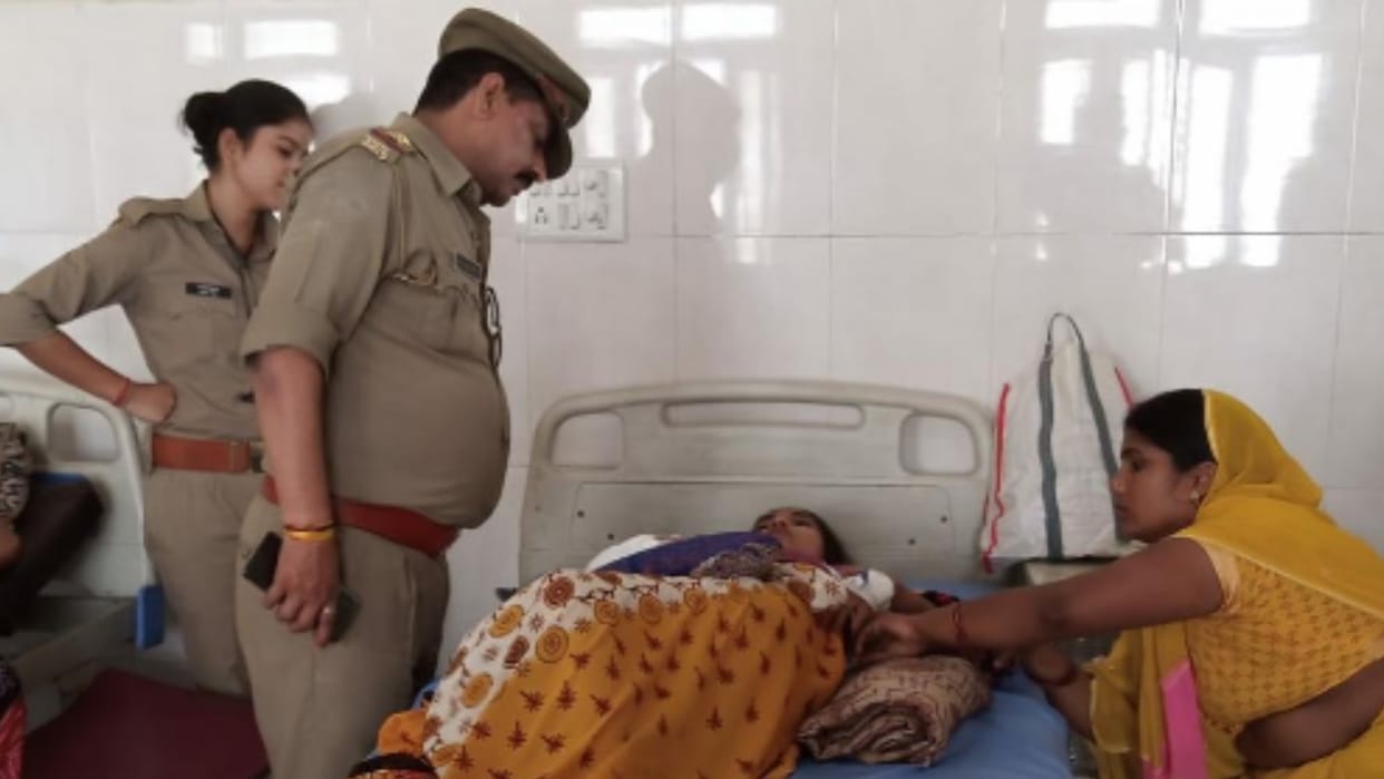 Lucknow: If the favorite food is not prepared, the husband attacked the wife with an ax