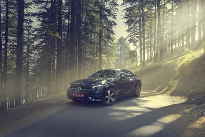 Mercedes Benz C Class Launch in India 2022 Model News in Hindi mercedes benz c class 2022 model Know mercedes-benz c-class sedan price features interior  specifications