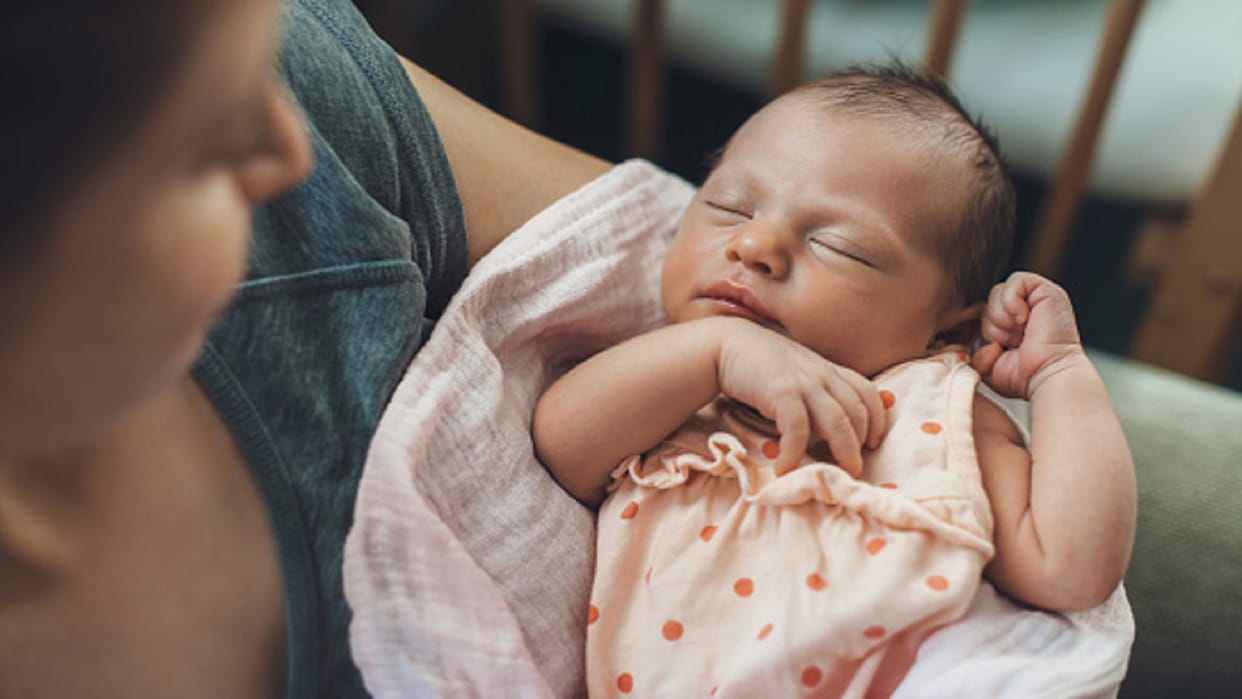Indian Railways Provides Baby Berth Seat in Train Know Full Details About Booking