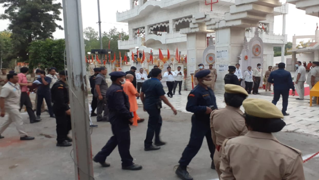 CM yogi Meerut Visit: Not a single case was registered in police stations, police monitered Sotiganj by drone