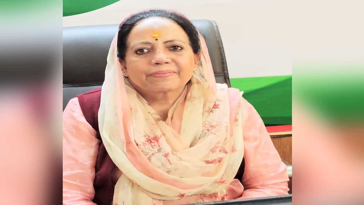 himachal congress party president Pratibha Singh demands from PM to announce special package for Himachal