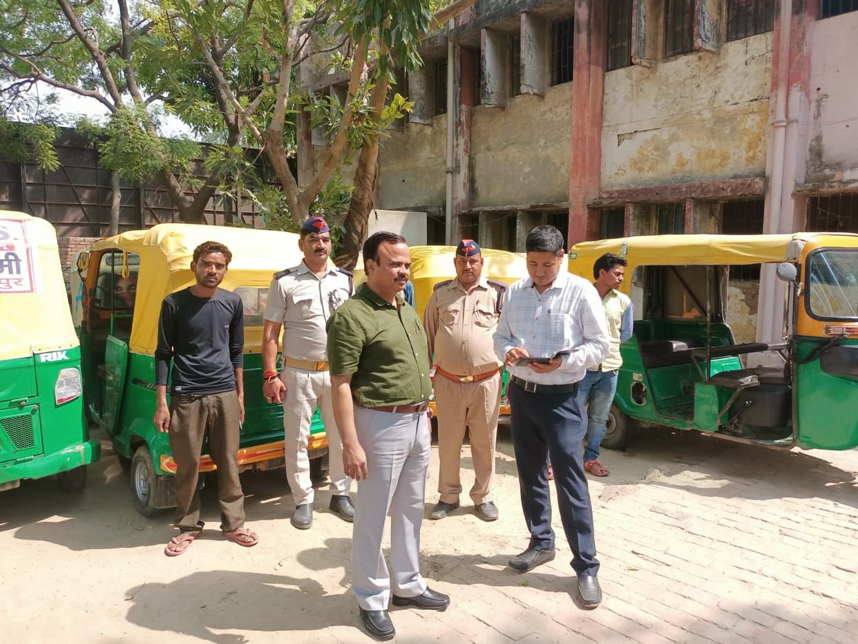 Screws on unauthorized school vehicles, nine seized