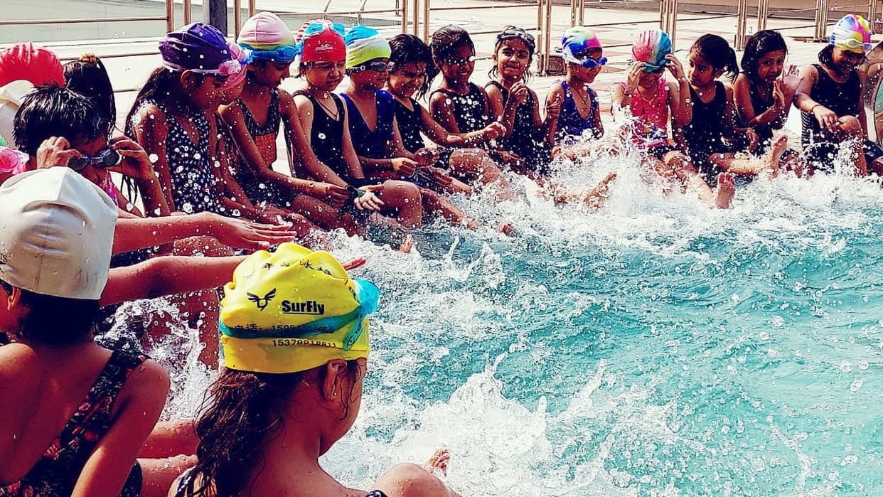 Swimming is an exercise to strengthen the body with skill.