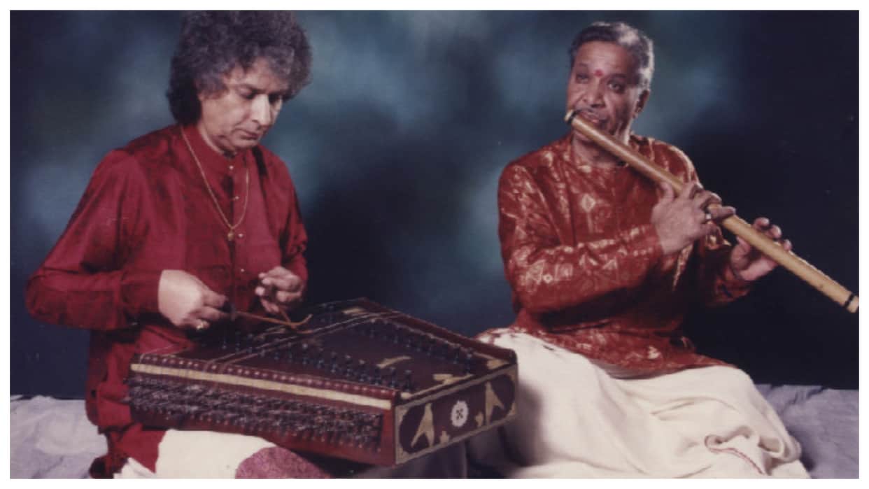 Pandit Hari Prasad Chaurasia and Other Pay Tribute to Santoor Maestro Pandit Shivkumar Sharma