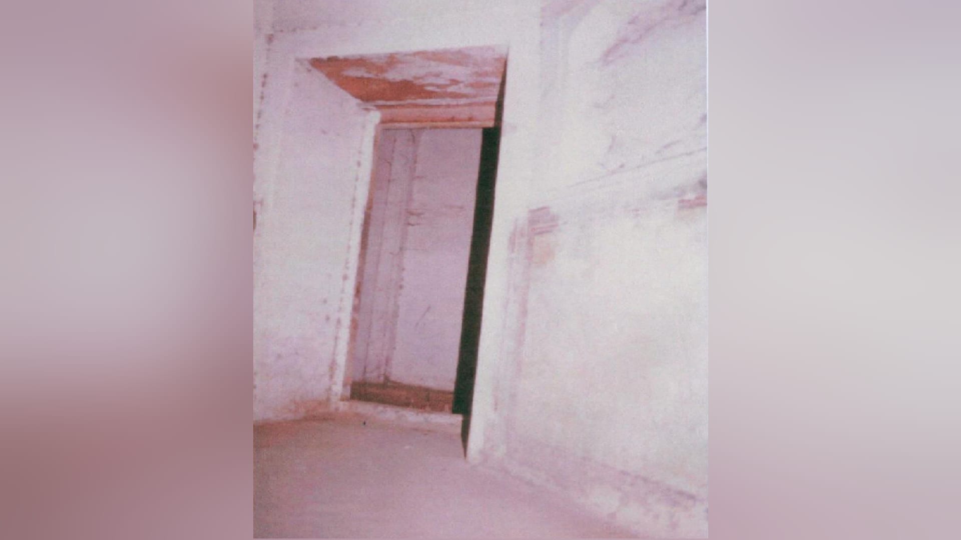 There are many secrets buried in the basement, these are the discussions about this path