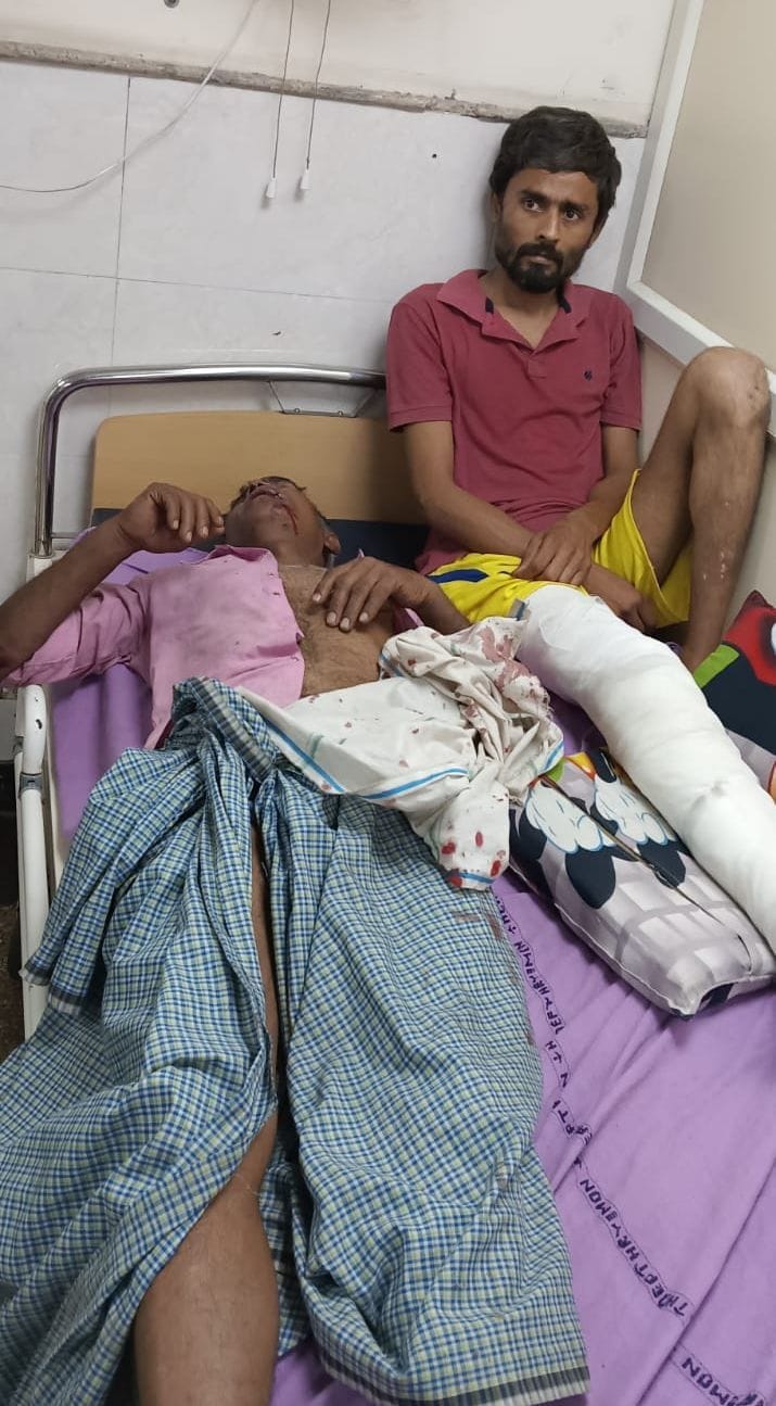 Tractor-trolley overturned after hitting the side of the car, 15 injured including children, women
