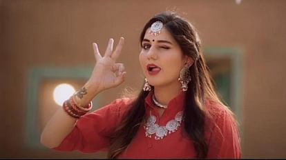 Nx Xxx Sapna Chodhari Video - Sapna Choudhary Video:à¤¸à¤ªà¤¨à¤¾ à¤šà¥Œà¤§à¤°à¥€ à¤¨à¥‡ 'à¤°à¥‡à¤¡ à¤«à¤°à¤¾à¤°à¥€' à¤—à¤¾à¤¨à¥‡ à¤ªà¤° à¤•à¤¿à¤¯à¤¾ à¤§à¤¾à¤‚à¤¸à¥‚ à¤¡à¤¾à¤‚à¤¸,  à¤¦à¥‡à¤– à¤†à¤ª à¤­à¥€ à¤¥à¤¿à¤°à¤•à¤¨à¥‡ à¤ªà¤° à¤¹à¥‹ à¤œà¤¾à¤à¤‚à¤—à¥‡ à¤®à¤œà¤¬à¥‚à¤° - Haryanavi D