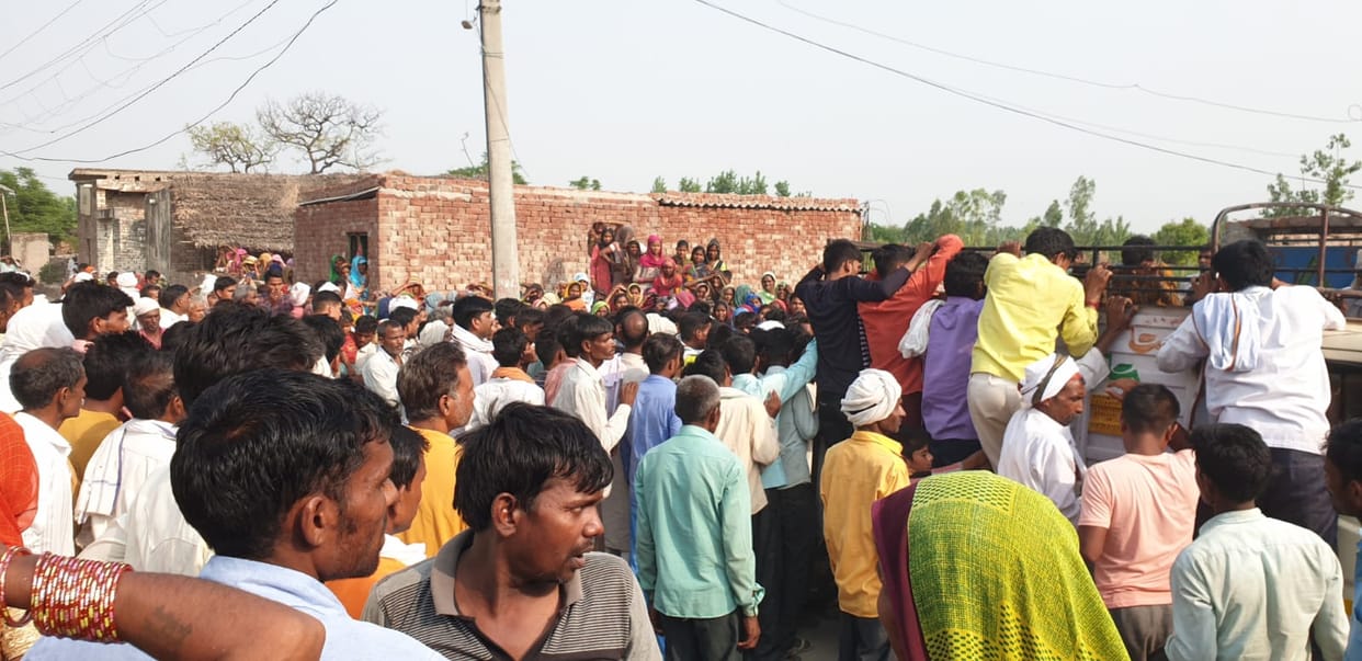 In a gloomy atmosphere, the whole village was crying out together