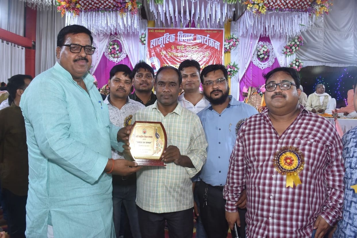 40 social workers honored