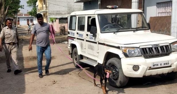 Kanpur Dehat : Eight lakh cash stolen from Gutka agency, forensic team gathered evidence