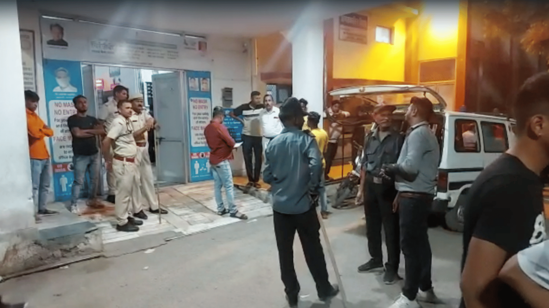 Inside Story of communal tension in Bhilwara Youth murdered in money dispute