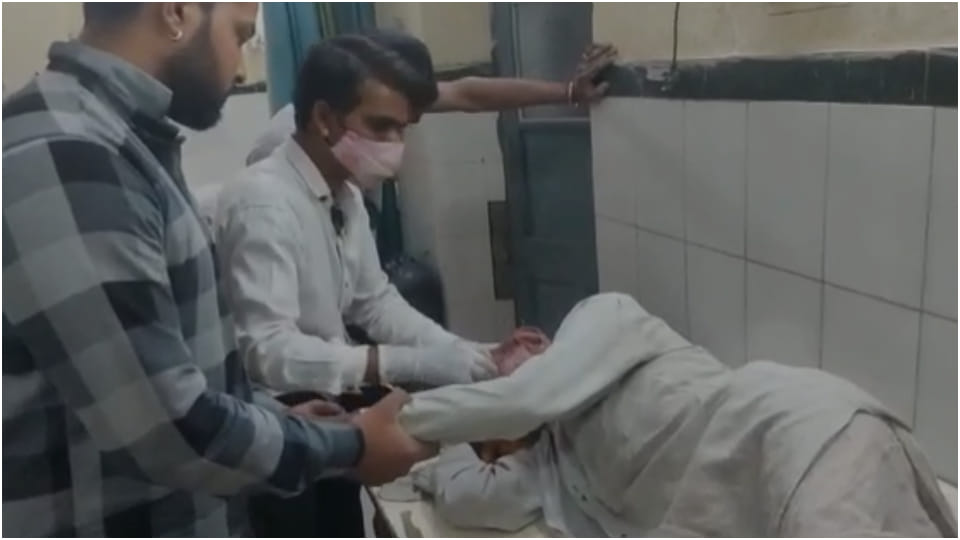Father son fight over land dispute, two injured
