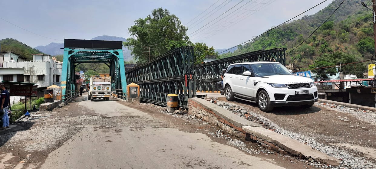 When will the approach road be built?