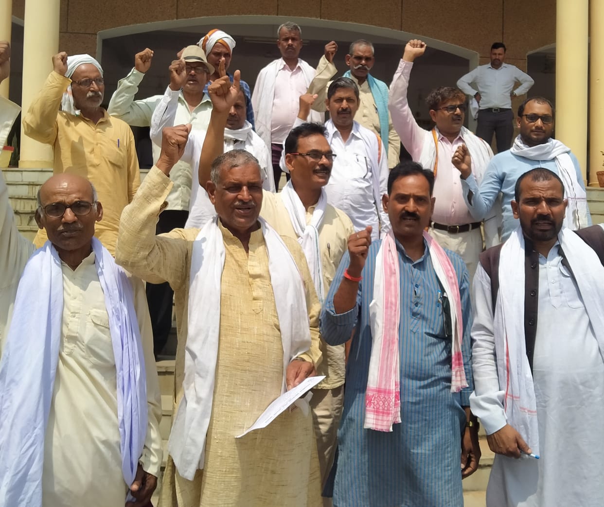 Bharatiya Kisan Sangh demonstrated at the Collectorate