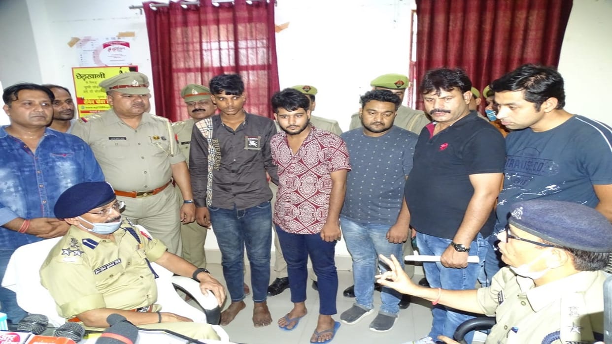 police have arrested three accused while disclosing fake doctor murder case In Bulandshahr