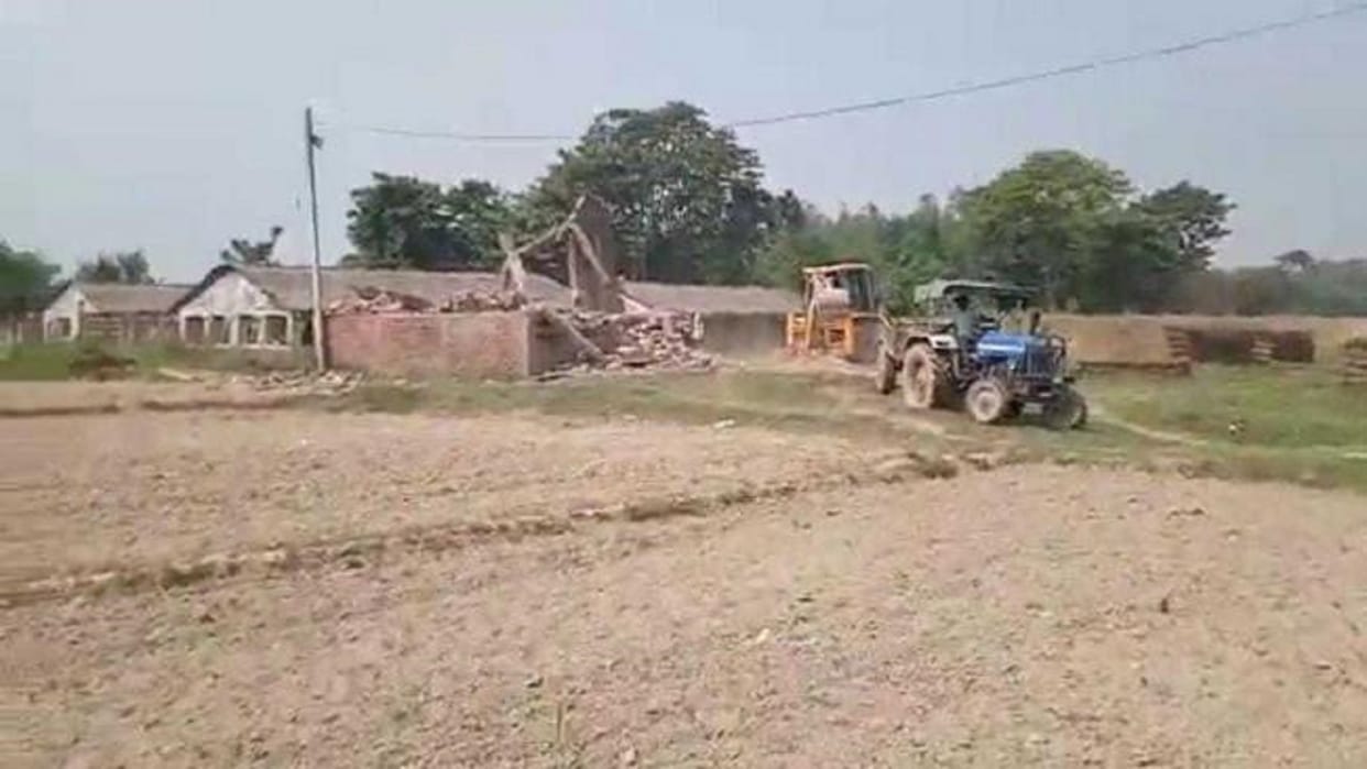 Petition filed in court against CM and ministers for aurai Panchayat building illegal demolition in Bihar