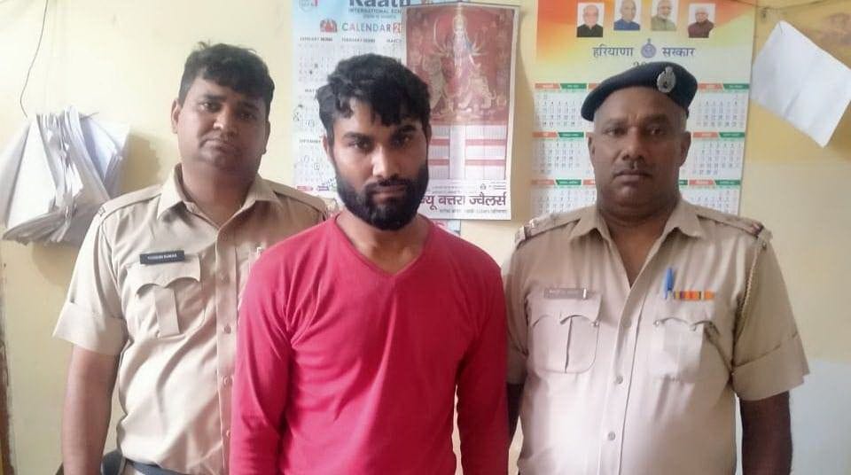 Dinesh remained near the dead body for two days after killing his wife and daughter