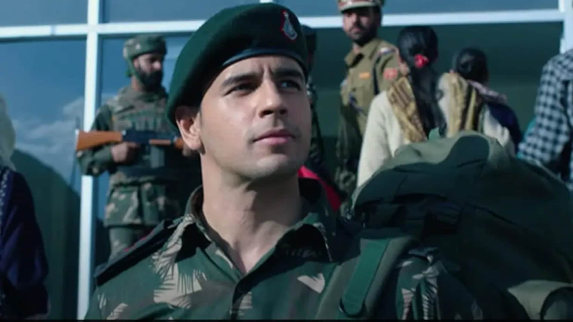 Bollywood Celebs Best Biopic Movies Aamir Khan Farhan Akhtar Ranbir Kapoor Sidharth malhotra