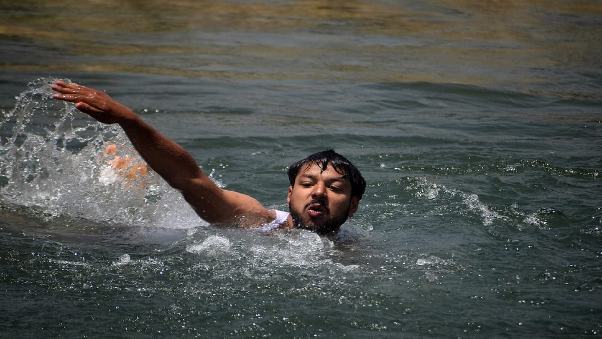 Weather Update: Temperature crosses 40 degrees in Jammu, heat rises in Kashmir