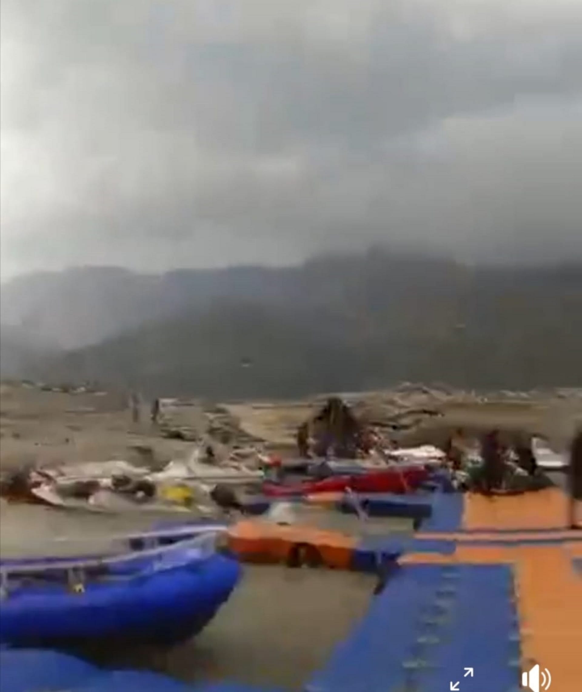 Weather Update, Four tourists trapped in waves of lake due to storm, boat driver saved tourists lives, See Photos