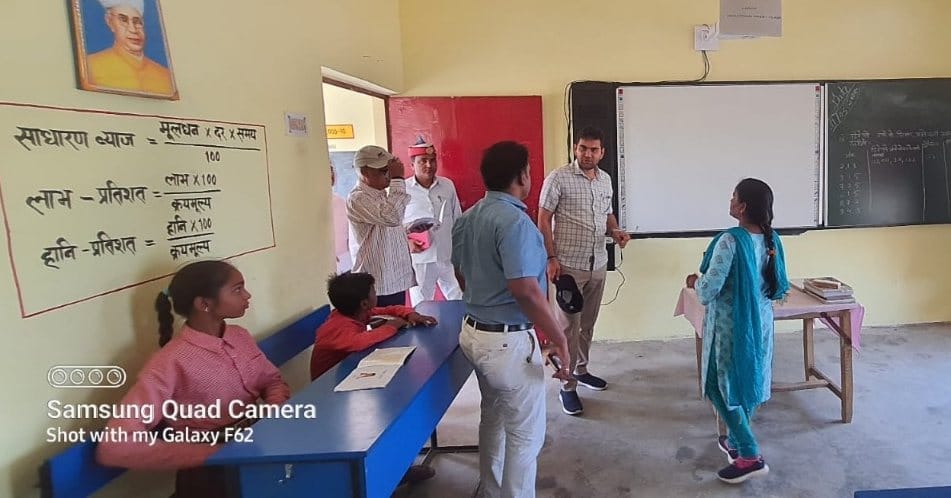 Notice to entire staff on low attendance of children in school