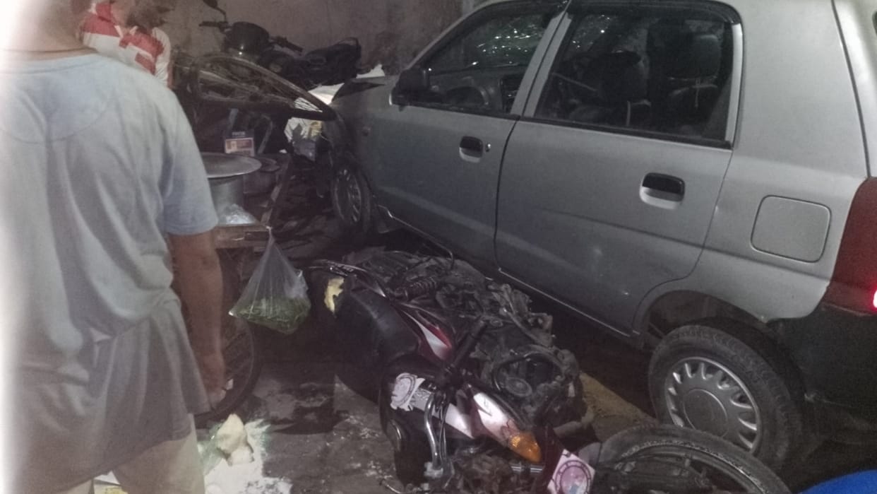 A car hits three in hazratganj in Lucknow.
