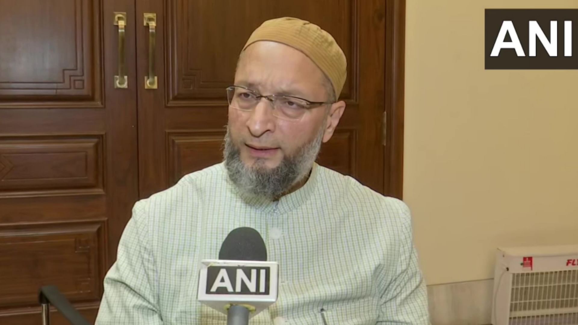 Owaisi trying to woo Muslim voters on the basis of fear? - video Dailymotion