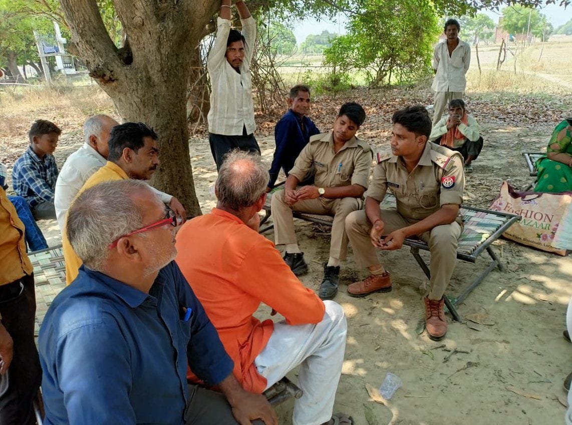 After marriage, the addicted groom got an affair, the relatives took hostage