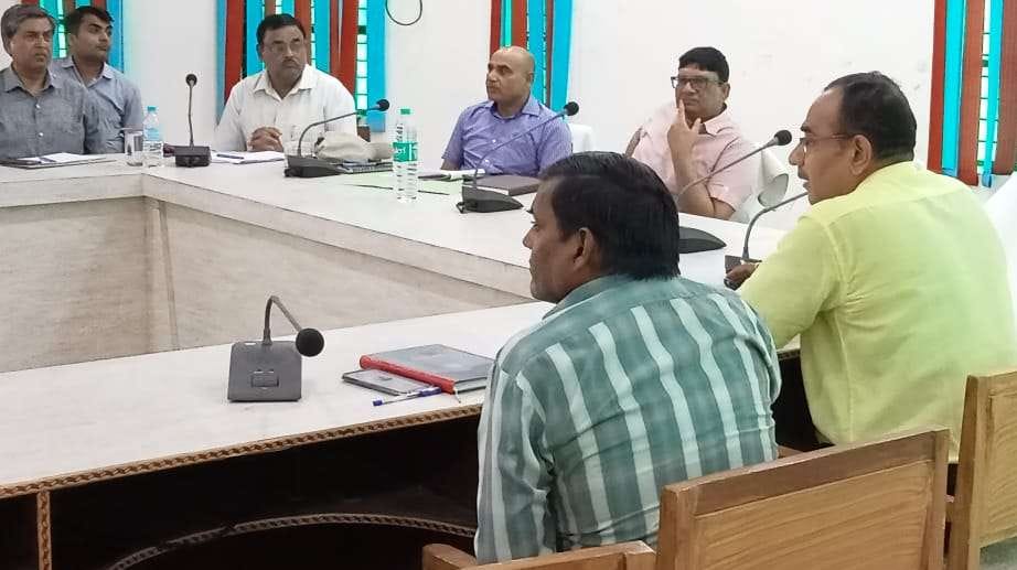 Establishment of employment centers in every gram panchayat by asking for pulse packing machine