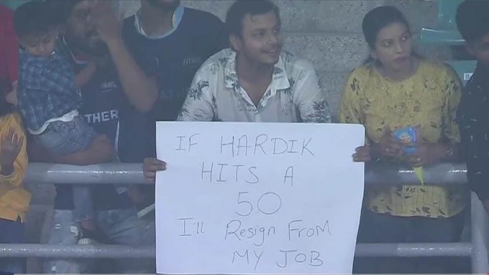 IPL 2022 Best 5 funny posters of Ipl Season 15 News in Hindi