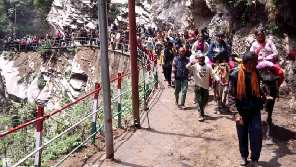 chardham yatra center sent teams of ndtf and itbp after the death of pilgrims